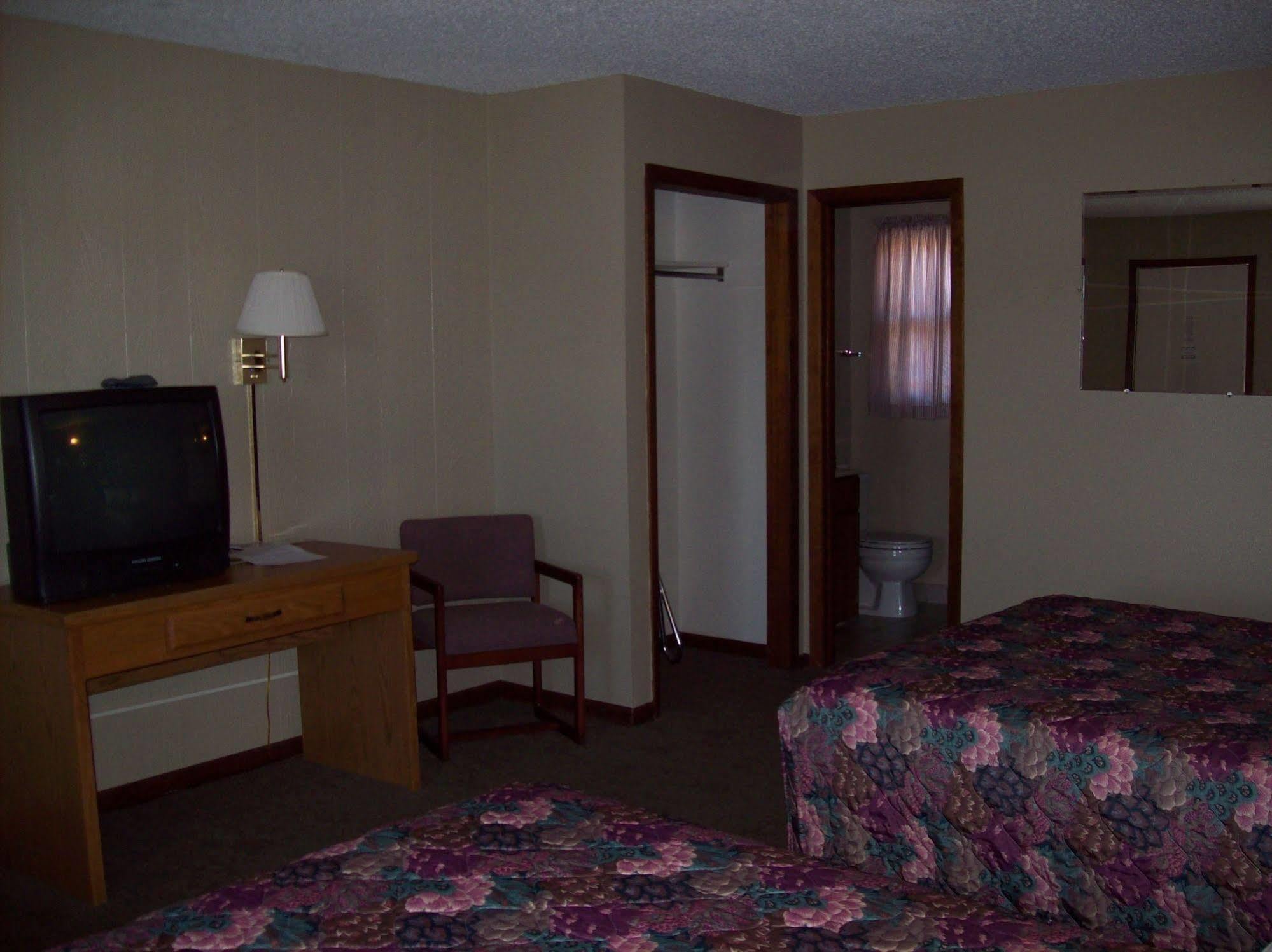 Canyon Lake Resort 拉皮德城 外观 照片